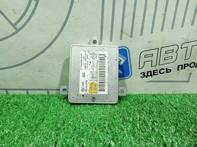 Блок розжига ксенона Audi Q5 8R CDN