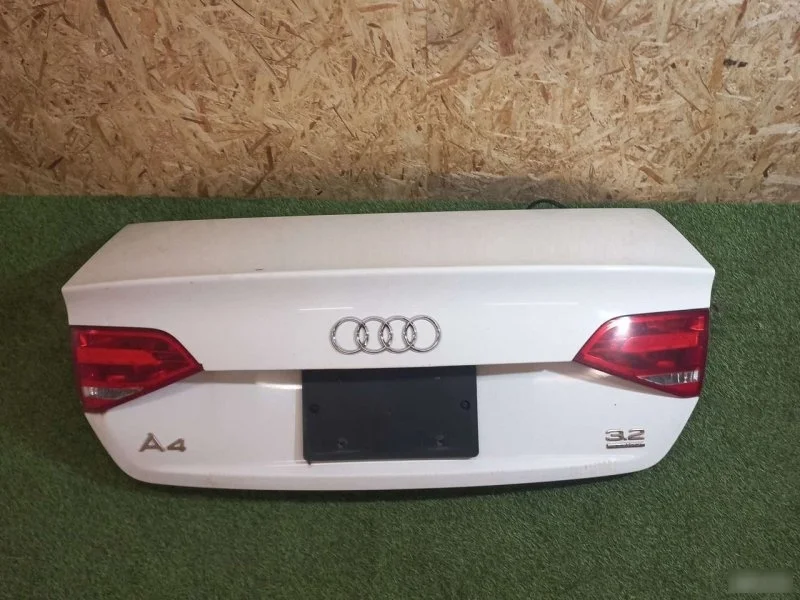 Крышка багажника Audi A4 2007-2012 B8