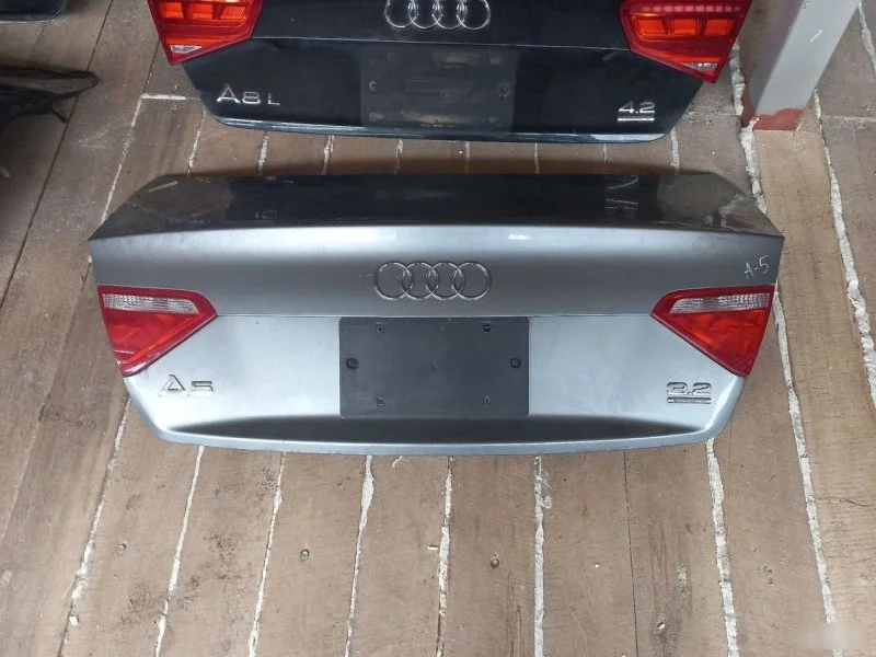 Крышка багажника Audi A5 2007-2011