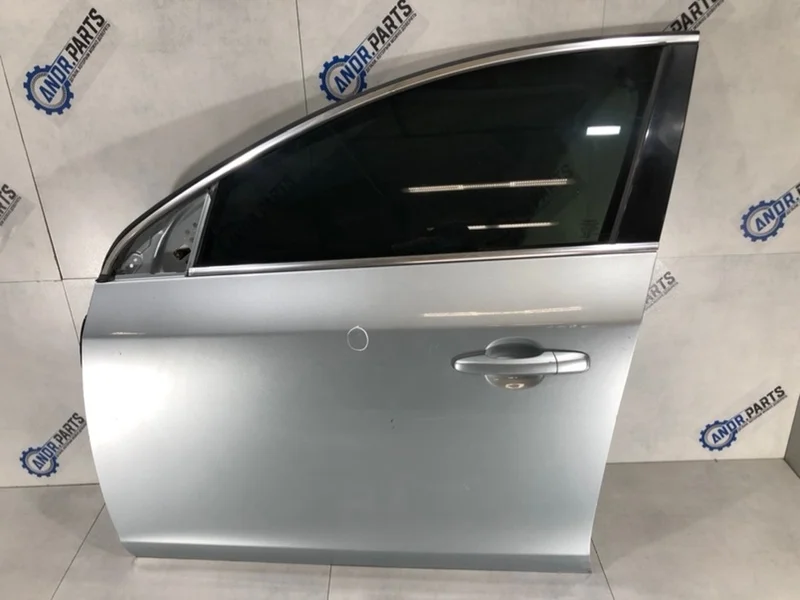 Дверь боковая Volvo S60 2011