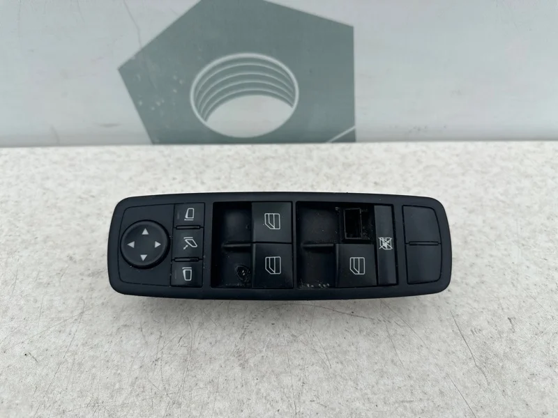 Блок кнопок стеклоподъемников водительская дверь Mercedes-benz ML W164