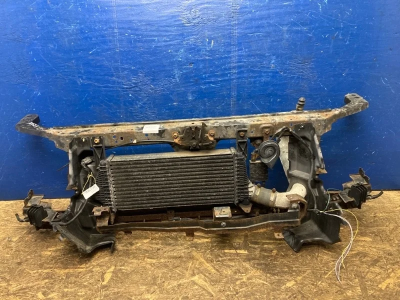 Передняя панель, телевизор Nissan Navara D40 2009-2014 62500EB330