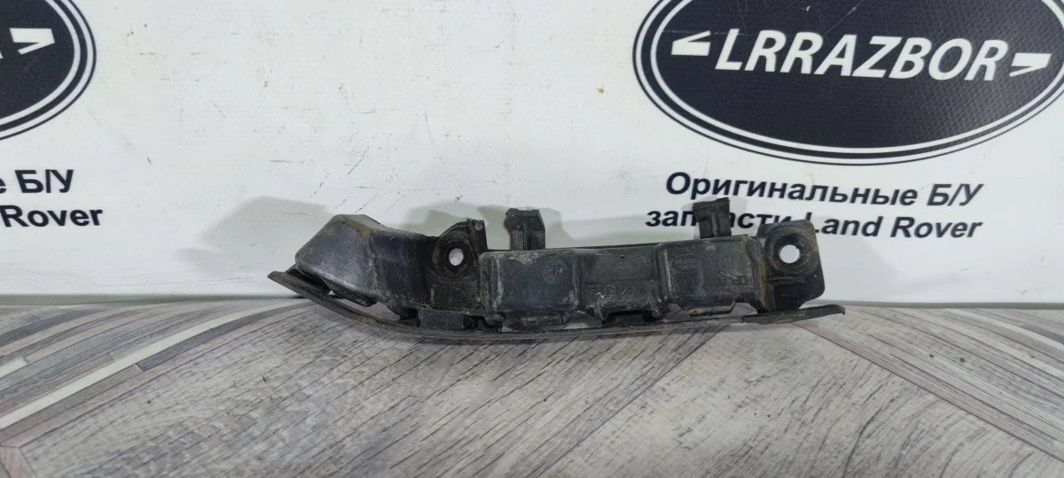Кронштейн бампера левый Range Rover L320 05-09