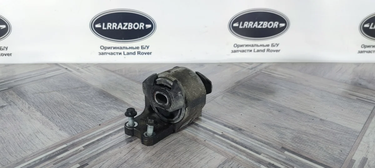 Опора раздаточной коробки Range Rover L320