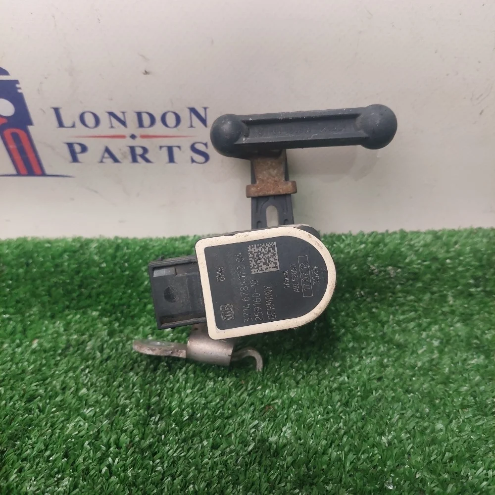 Датчик дорожного просвета BMW F22