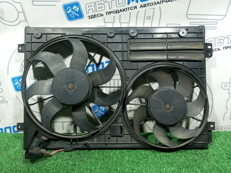 Вентилятор охлаждения радиатора Volkswagen Tiguan