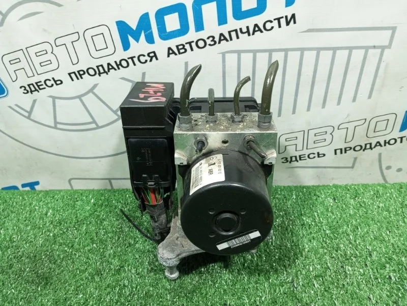 Блок ABS Mercedes-Benz C-Class W204 271860