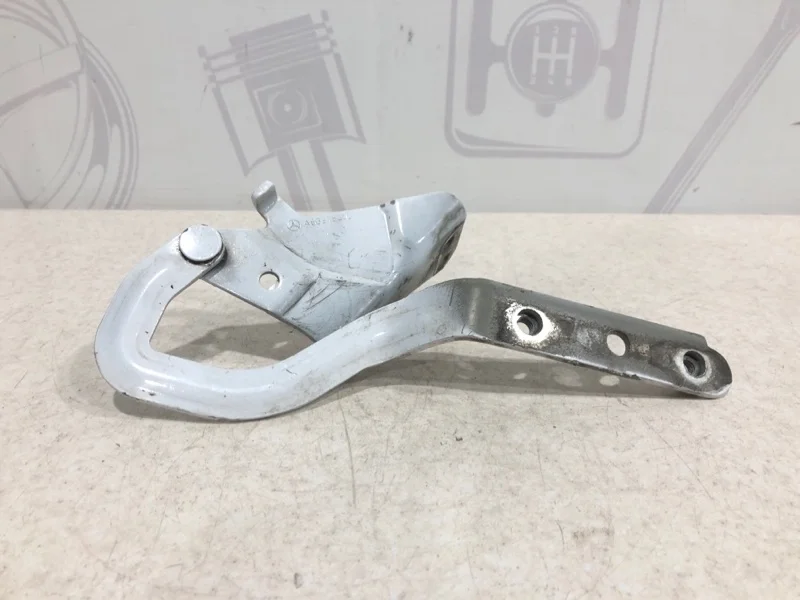 Петля капота правая Mercedes-benz Vito 2008 W639