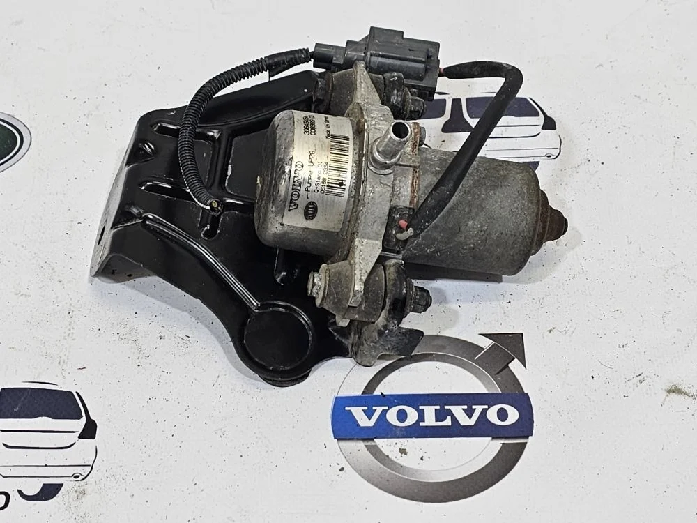 Насос вакуумный тормозов для Volvo S60 XC70 XC90 S80 I рестайлинг (2003—2006) B5244S 2005