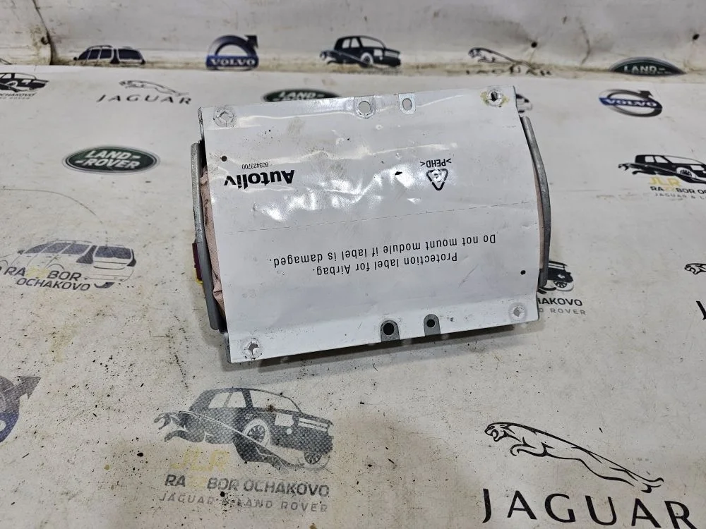 Airbag пассажирский Volvo XC90 2002-2014 XC90 I рестайлинг (2006—2014)