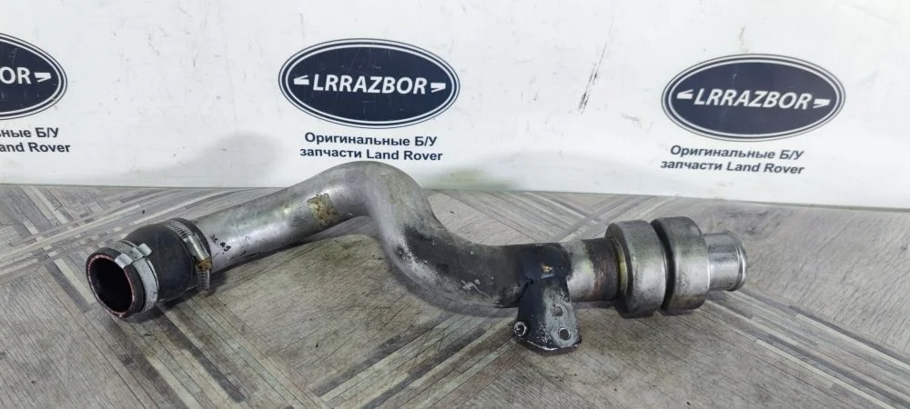 Патрубок интеркулера левый DISCOVERY 3 L319 2.7