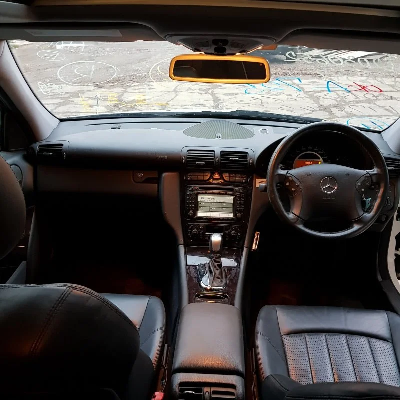 Продажа Mercedes-Benz C class 3.2 (354Hp) (112.961) RWD AT по запчастям
