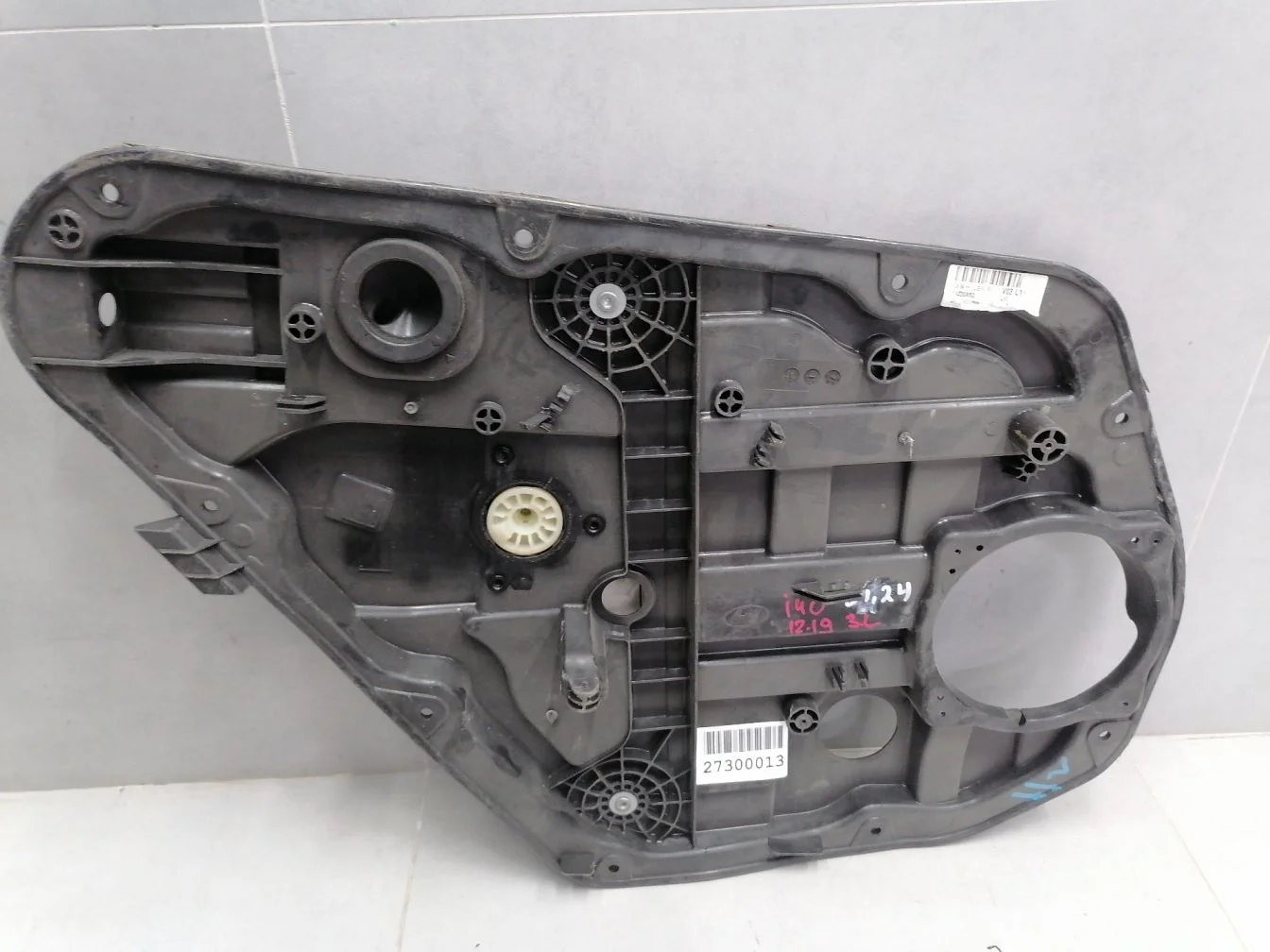 Стеклоподъемник задний левый для Hyundai i40 2011-2019