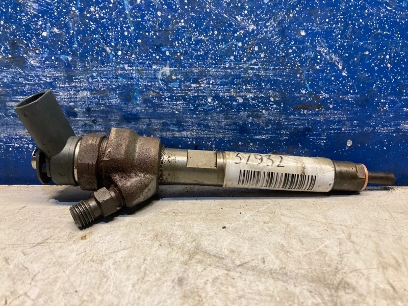 Форсунка Bmw 3 E90 2005-2013 7798446 2.0 N47D20C