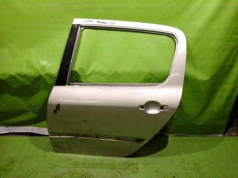 Дверь задняя левая Peugeot 307 Hatchback