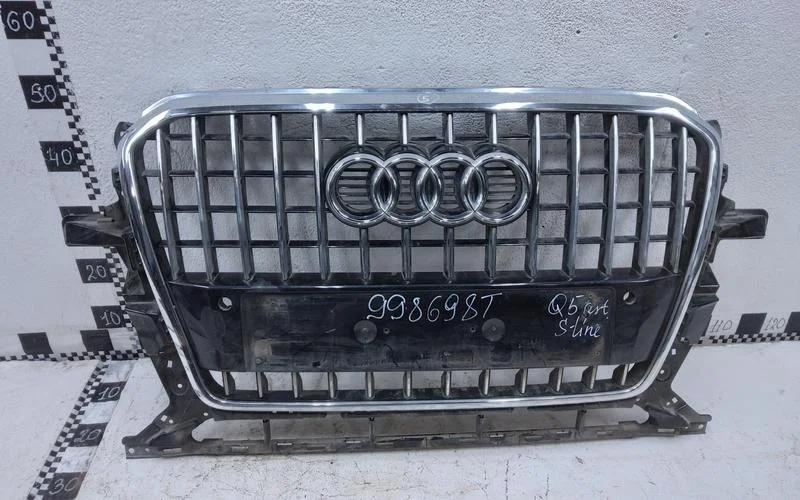 Решетка радиатора Audi Q5 1 Restail