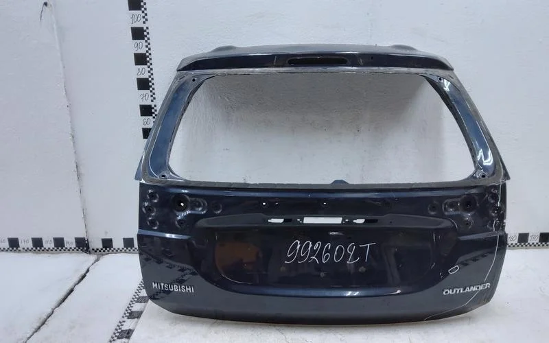 Крышка багажника Mitsubishi Outlander 3 Restail 2