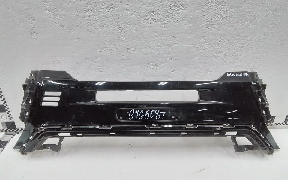 Накладка переднего бампера центральная Mitsubishi Outlander 3 Restail 3