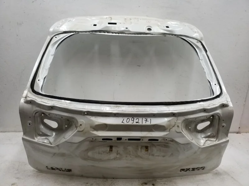 Крышка багажника Lexus RX 4