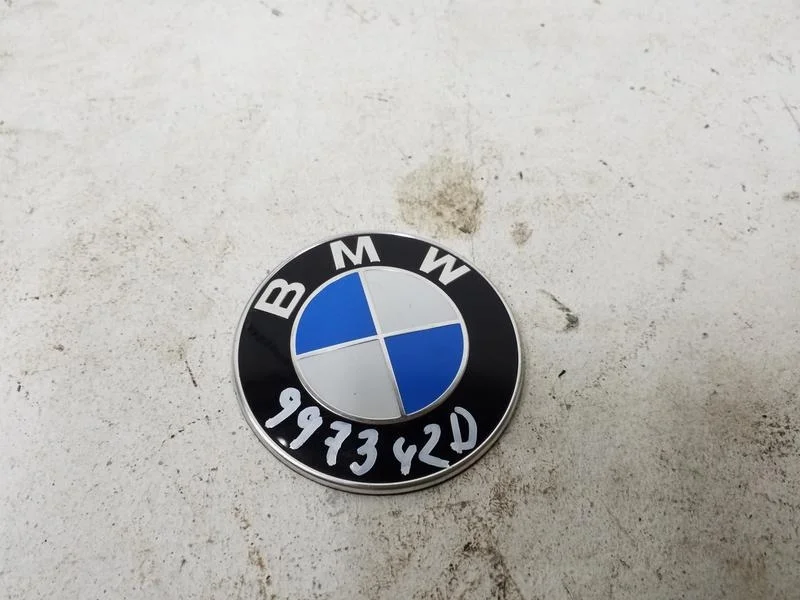 Эмблема верхнего багажника BMW X3 G01