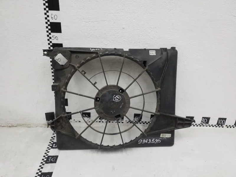 Диффузор вентилятора радиатора Kia Sorento 2 Restail