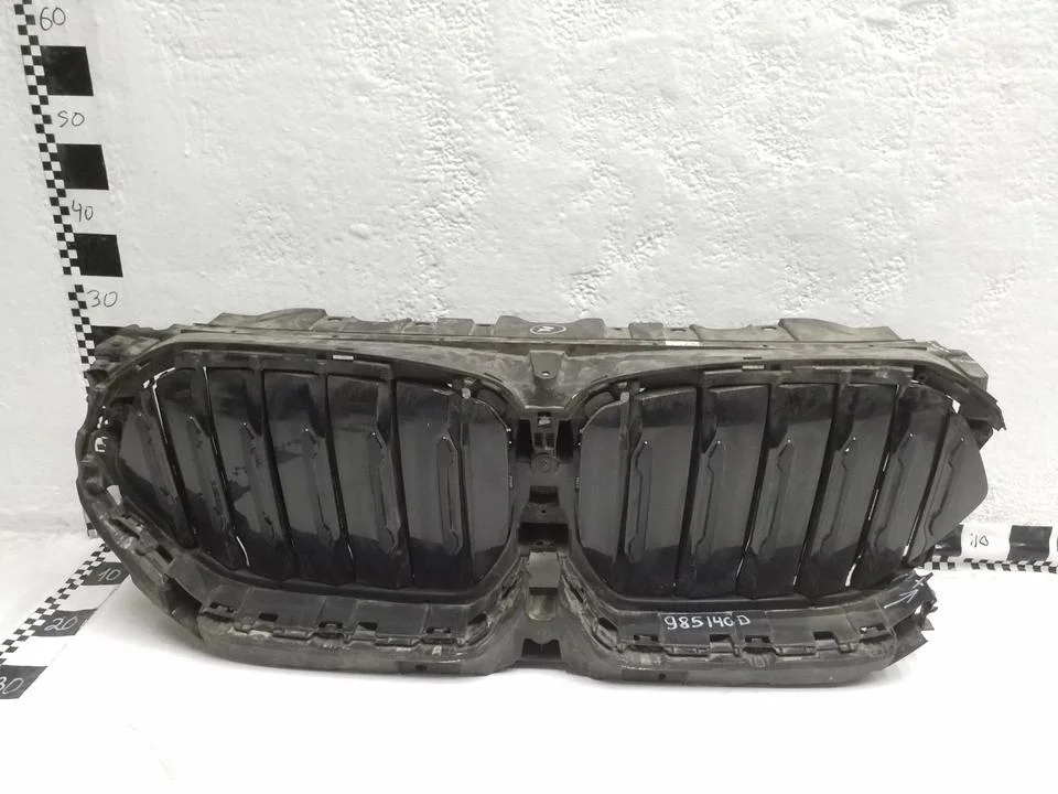 Жалюзи решетки радиатора BMW X6 G06 " Черные "