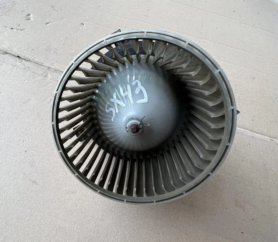 Б.у. мотор печки SUZUKI SX4 YA11S SUZUKI SX4 YA11S