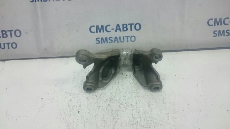 Кронштейн ДВС Audi A6 4F0199307M 4F