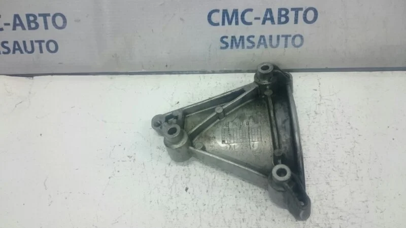 Кронштейн кондиционера Audi A6 06E260835C 4F