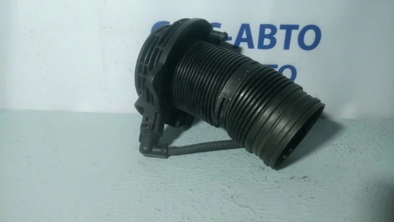 Расходомер воздуха Volkswagen Passat 06B905379A B6