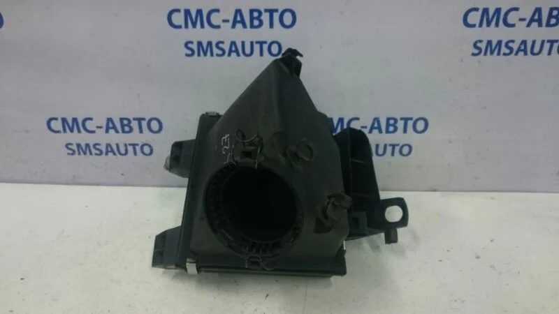 Корпус воздушного фильтра Audi A6 078133837BR C5