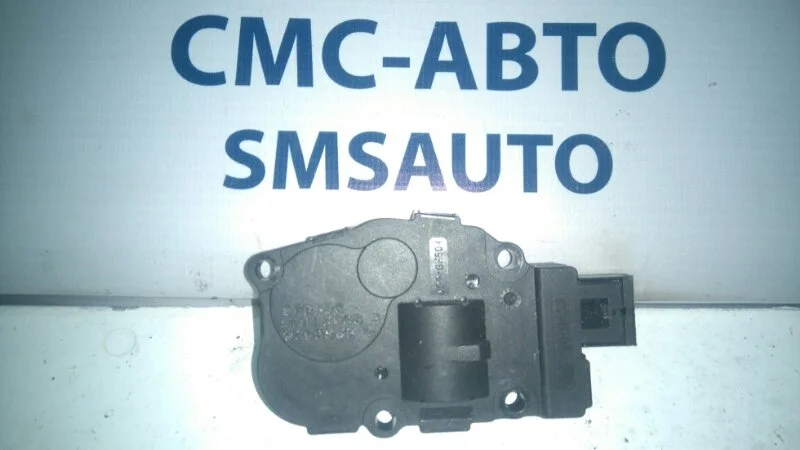 Моторчик заслонки отопителя Mercedes-Benz R-Class A1669060008 W251 3.5