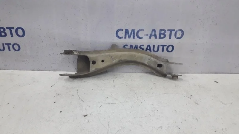Рычаг нижний Volvo S80 2003-2006 30676100, задний правый