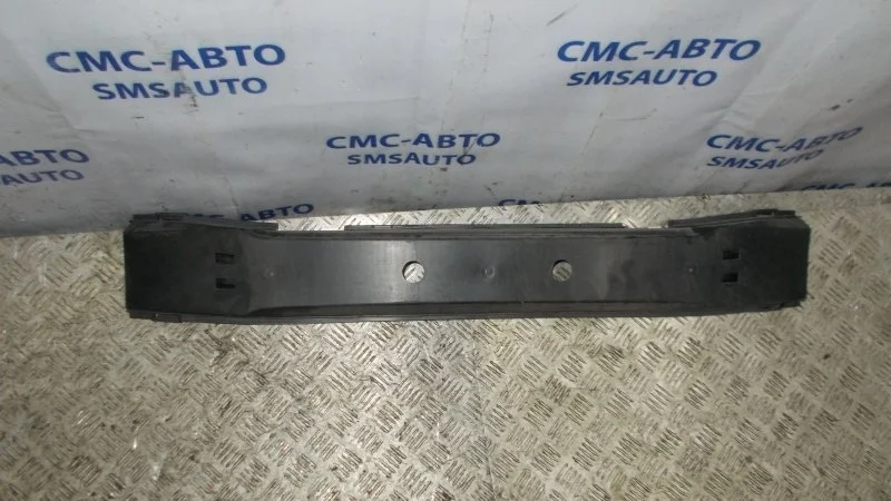 Усилитель бампера пластиковый Volvo S40 2005-2007 30655896 2.4
