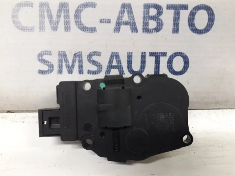 Моторчик заслонки отопителя Mercedes-Benz R-Class A1669060008 W251 3.5