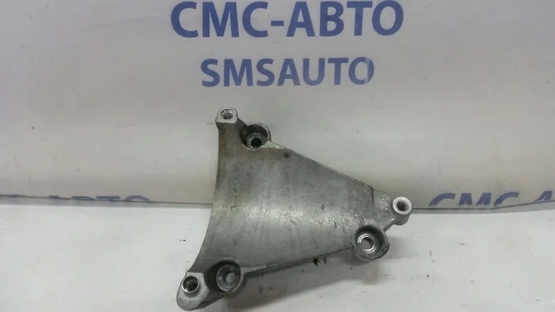 Кронштейн ДВС Audi A6 06E260835C C6
