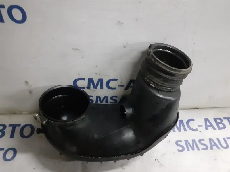Патрубок воздушного фильтра Mercedes-Benz C-Class A6460940997 W204