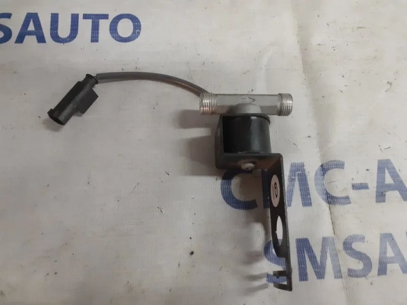 Клапан кондиционера Mercedes-Benz S-Class A2218300384 W221 5.5