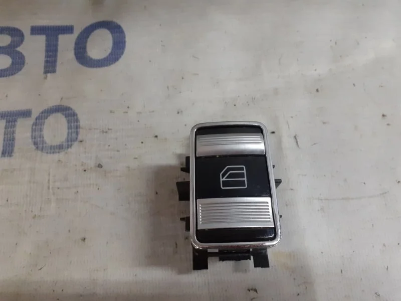 Кнопка стеклоподъемника Mercedes-Benz S-Class A2218201710 W221 5.5, передняя правая