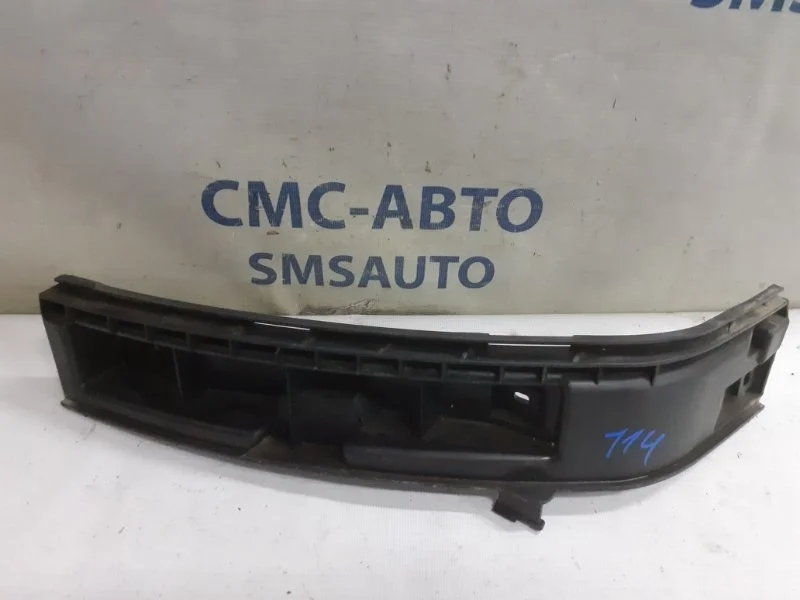 Кронштейн бампера под фонарь Volvo S80 2008-2012 30655125 С80 3.0T, задний правый