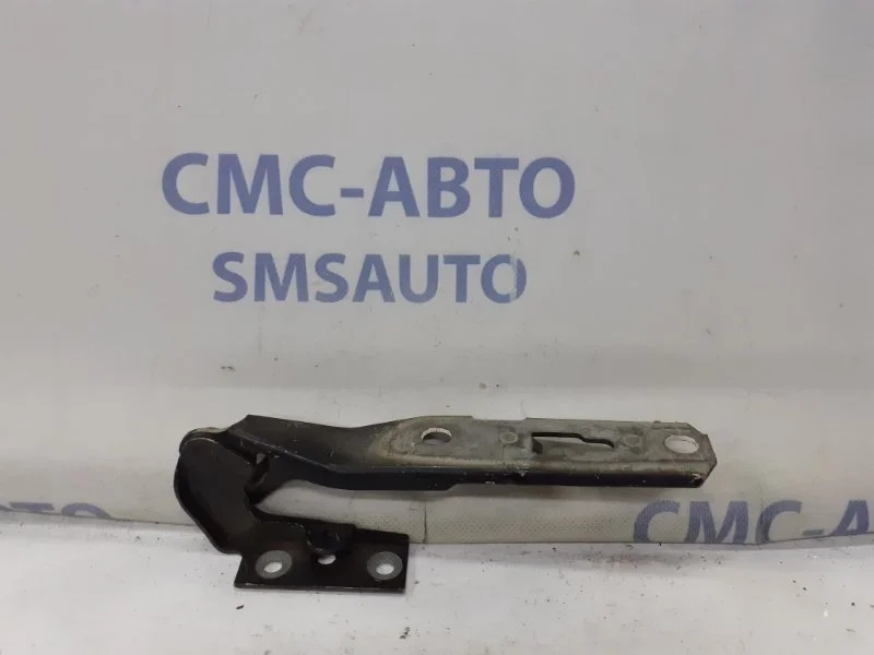 Петля капота Audi A4 2005-2007 8E0823302E B7 2.0T, правая