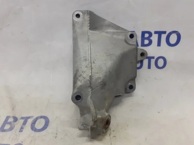 Кронштейн ДВС Mercedes-Benz R-Class A2722234204 W251 3.5, правый