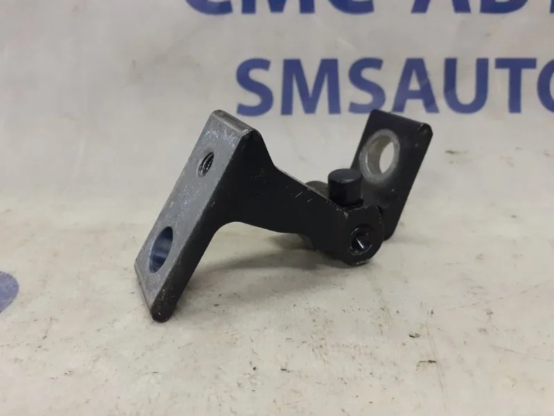 Петля двери Audi A7 4H0831402 4G 3.0 CGW, правая