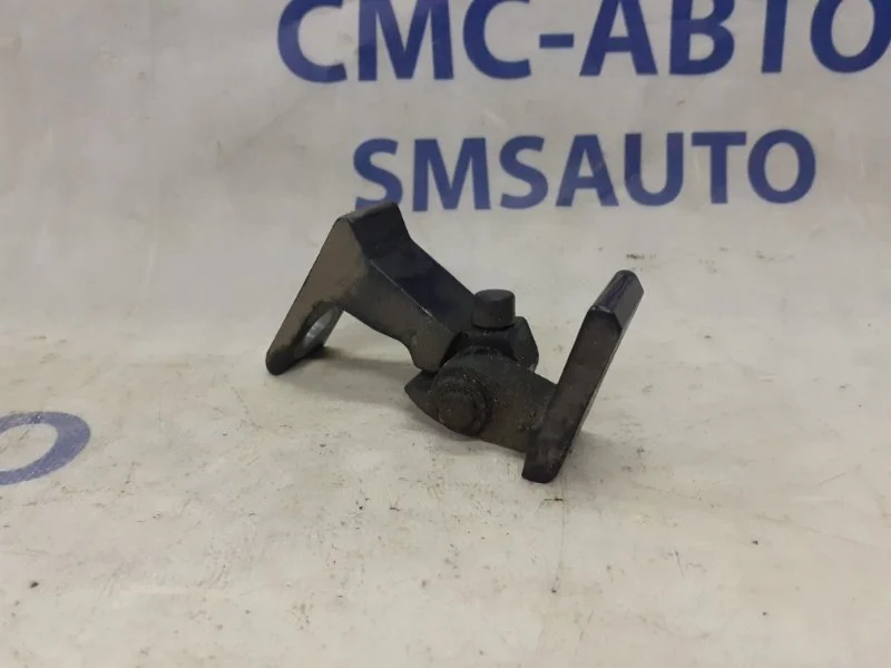 Петля двери Audi A7 4H0831401 4G 3.0 CGW, левая