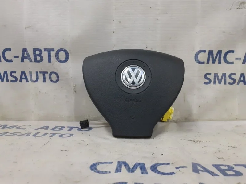 Подушка безопасности водителя Volkswagen Tiguan 1K0880201CB 2.0T, передняя левая