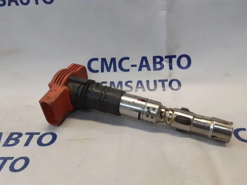 Катушка зажигания Audi A8 077905115T D3