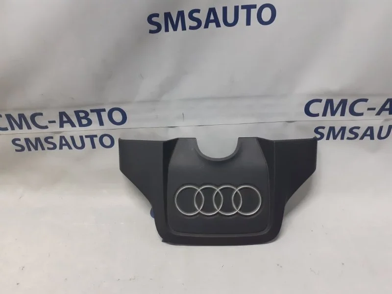 Крышка ДВС декоративная Audi A7 06E103926N 4G 3.0T