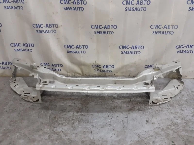 Панель передняя Volvo C30 31335263 С30 2.4