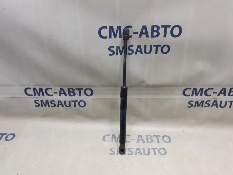 Амортизатор капота Audi A6 4G8823359A C7 2.8