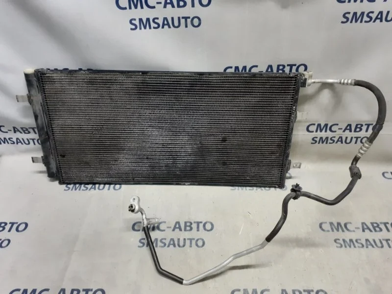 Радиатор кондиционера Audi A7 4G0260403A 4G 3.0 CGW